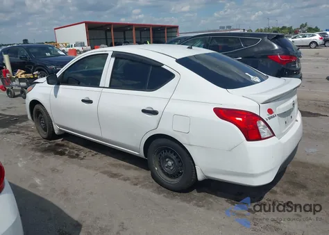 2019 Nissan Versa S/S Plus/Sv z USA, uszkodzony, nr VIN 3N1CN7AP1KL820440